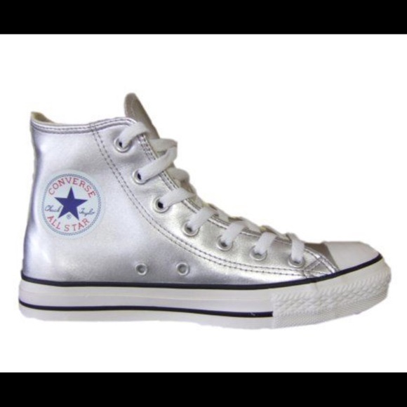 Converse - Picture 1 of 1